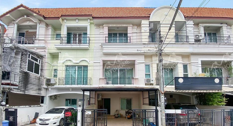 For sale 4 Beds townhouse in Bang Kruai, Nonthaburi