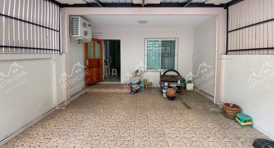 For sale 4 Beds townhouse in Bang Kruai, Nonthaburi