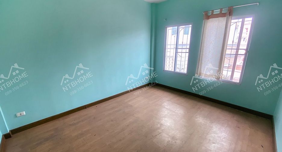 For sale 4 Beds townhouse in Bang Kruai, Nonthaburi