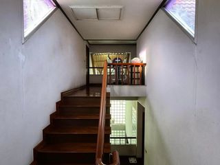 À vendre 4 chambres maison à Yan Nawa, Bangkok
