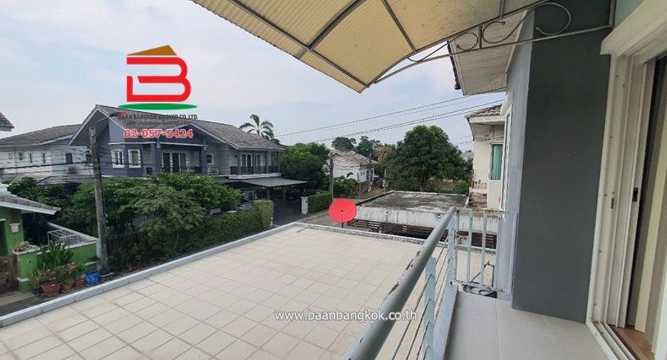 出售 3 卧室 独立屋 在 Bang Khen, 曼谷