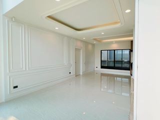 For rent そして for sale 4 Beds house in Bangkok Noi, Bangkok