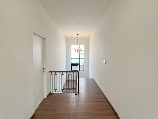 For rent そして for sale 4 Beds house in Bangkok Noi, Bangkok