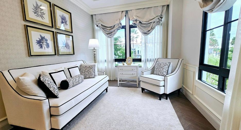 For sale 5 Beds house in Prawet, Bangkok