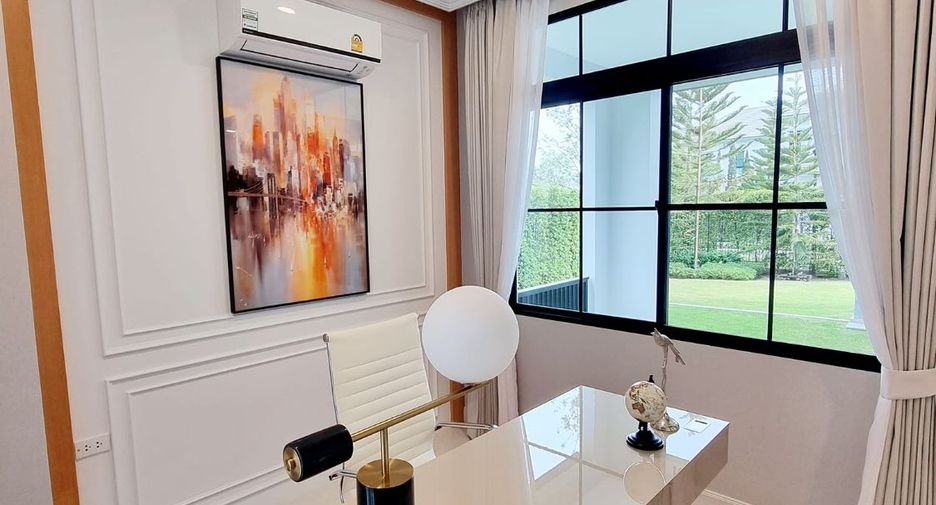 For sale 5 Beds house in Prawet, Bangkok