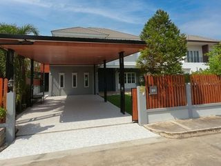 For sale 4 bed house in Mueang Samut Sakhon, Samut Sakhon