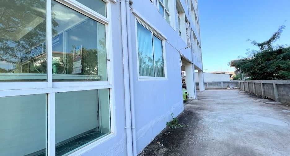 For sale 67 bedrooms apartment in Mueang Maha Sarakham, Maha Sarakham