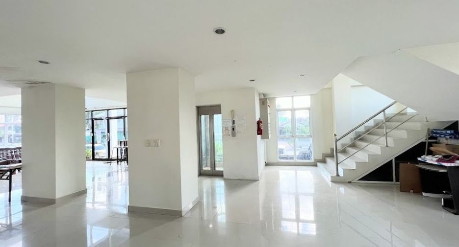 For sale 67 bedrooms apartment in Mueang Maha Sarakham, Maha Sarakham