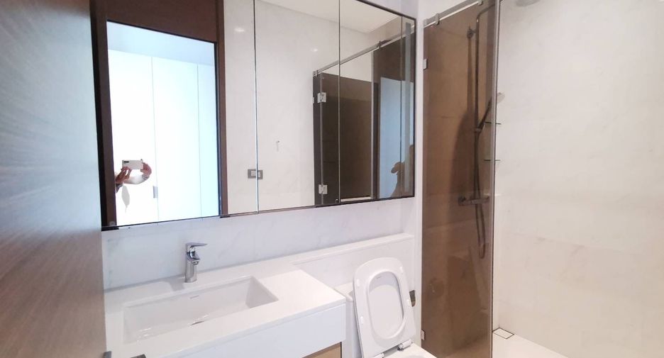 For sale 4 bedrooms condo in Pathum Wan, Bangkok