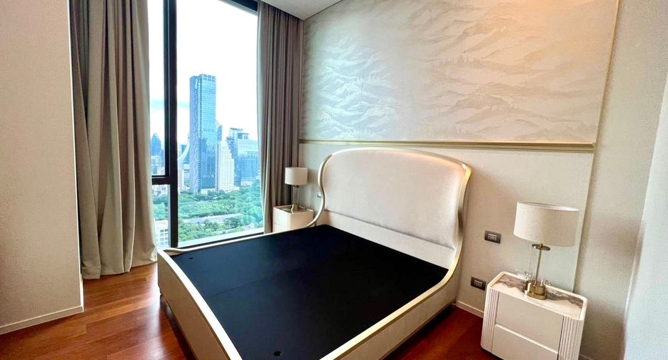 For sale 4 bedrooms condo in Pathum Wan, Bangkok