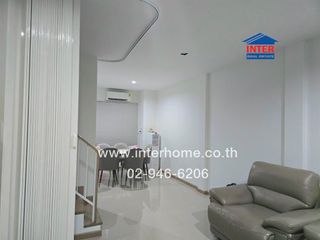 For sale 3 bed townhouse in Thanyaburi, Pathum Thani
