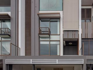 For sale 2 bedrooms townhouse in Watthana, Bangkok