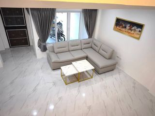 Reihenhaus zur Miete und zum Kauf mit 4 Zimmer in Bang Lamung, Chonburi