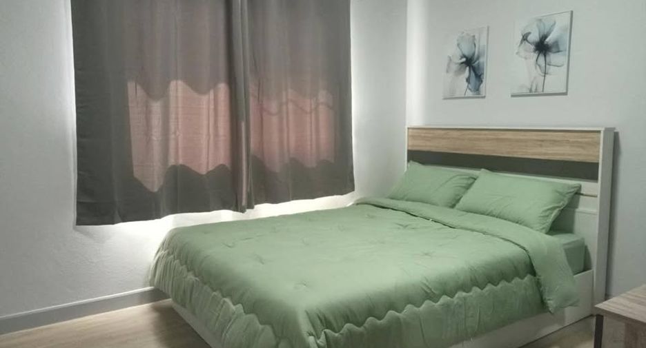 For sale 5 bedrooms house in Phanat Nikhom, Chonburi