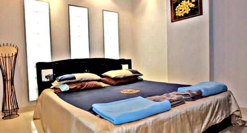 For rent 2 bedrooms condo in Bang Lamung, Chonburi