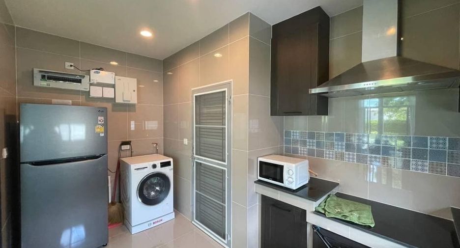 For sale 4 bedrooms house in Prawet, Bangkok
