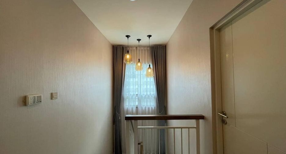 For sale 4 bedrooms house in Prawet, Bangkok