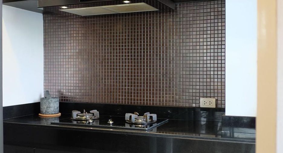 For sale 6 bedrooms house in Hang Dong, Chiang Mai