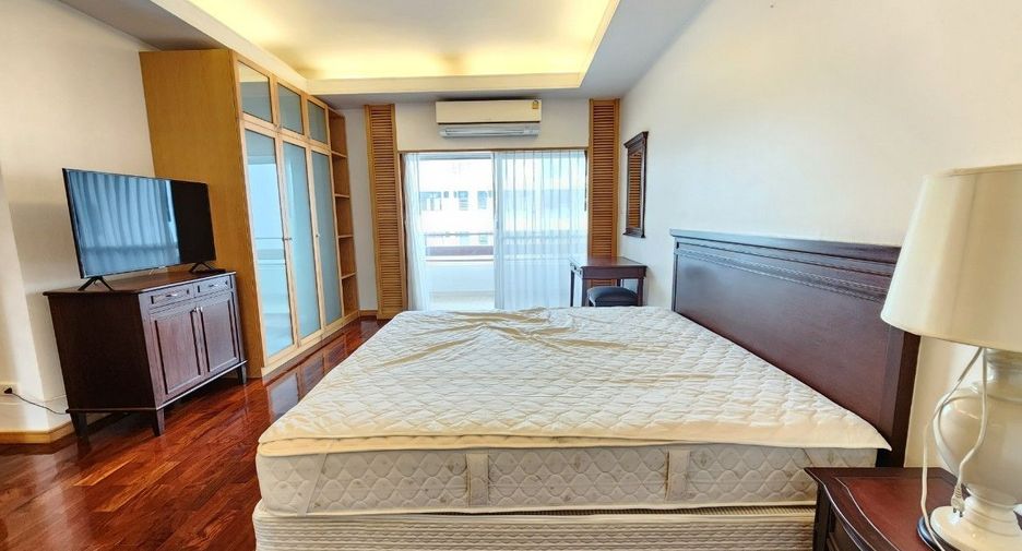 Apartamento en alquiler de 3 habitaciones en Bang Rak, Bangkok