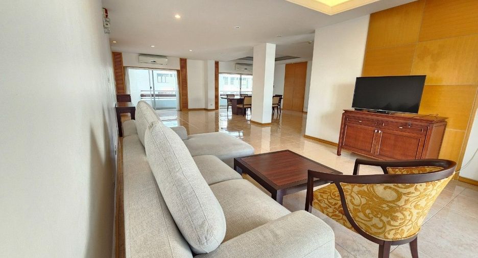 Apartamento en alquiler de 3 habitaciones en Bang Rak, Bangkok