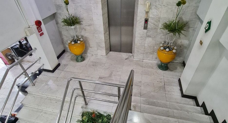 À vendre 38 chambres appartement à Mueang Chiang Mai, Chiang Mai