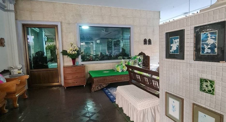À vendre 38 chambres appartement à Mueang Chiang Mai, Chiang Mai
