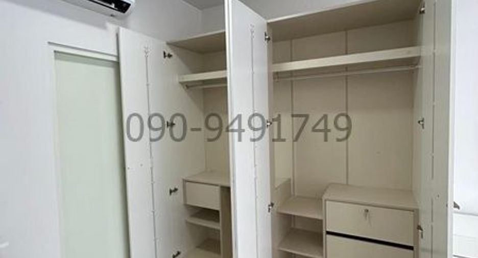 For rent 3 bedrooms townhouse in Bang Khen, Bangkok