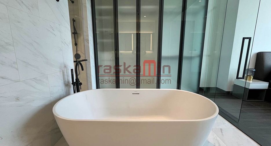 Wohnung zum Kauf mit 1 Zimmer in Sathon, Bangkok