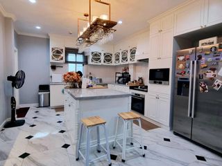 For sale 4 Beds house in Khlong San, Bangkok
