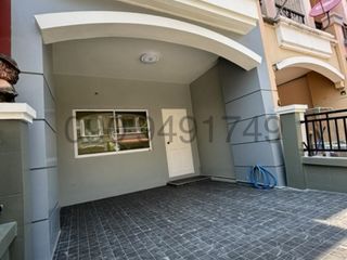 For rent 4 bed condo in Nong Khaem, Bangkok