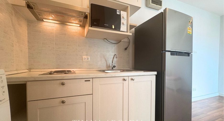 For sale 1 bed condo in Bang Phlat, Bangkok