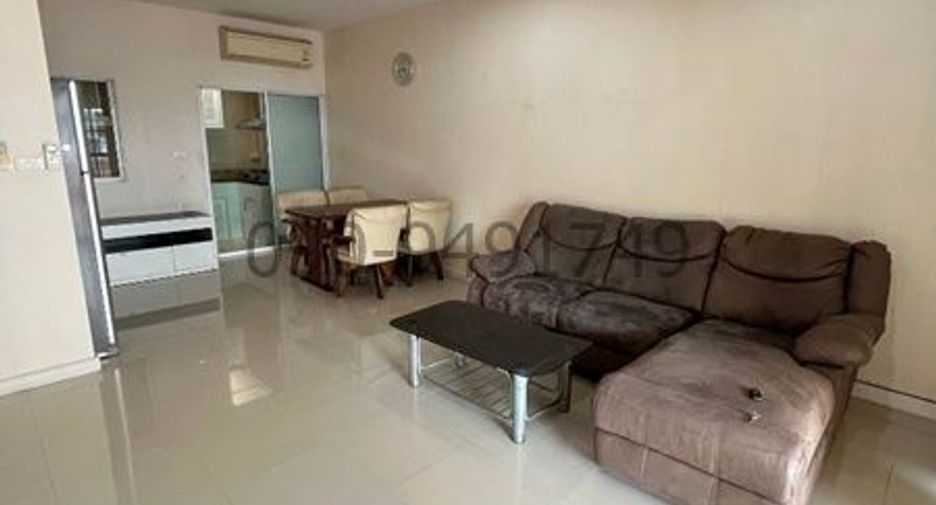 For rent 3 bedrooms condo in Bang Khen, Bangkok