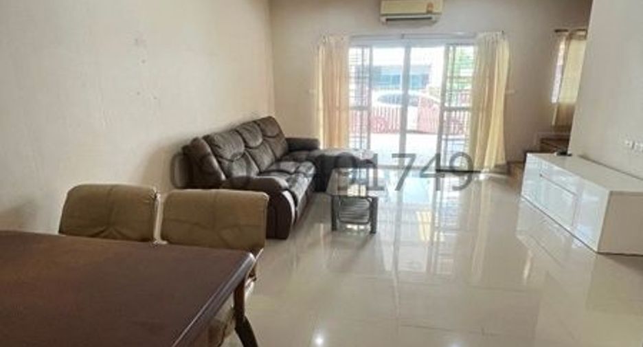 For rent 3 bedrooms condo in Bang Khen, Bangkok