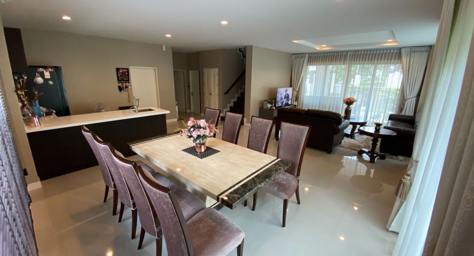 For sale 4 bedrooms house in San Sai, Chiang Mai