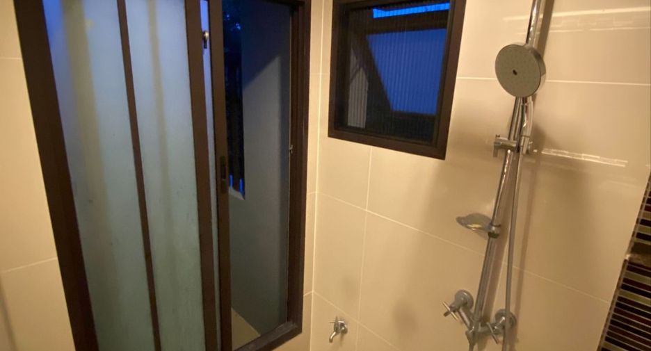 For sale 4 bedrooms house in San Sai, Chiang Mai