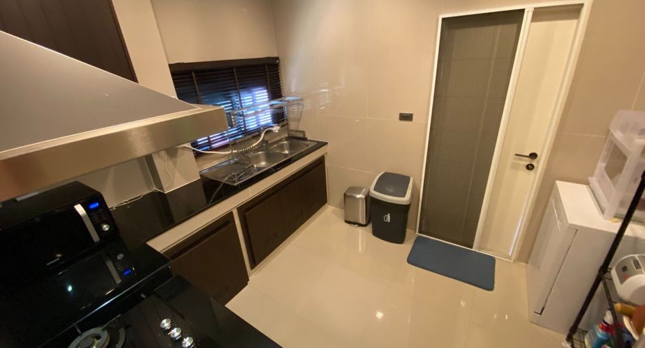 For sale 4 bedrooms house in San Sai, Chiang Mai