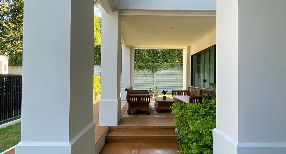 For sale 4 bedrooms house in San Sai, Chiang Mai