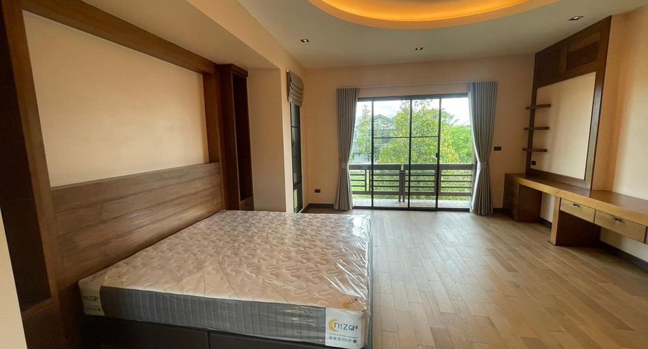 À vendre 4 chambres maison à San Sai, Chiang Mai