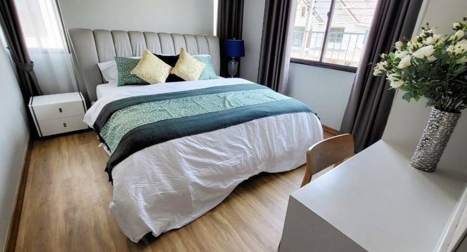 For rent and for sale 4 bedrooms house in San Pa Tong, Chiang Mai