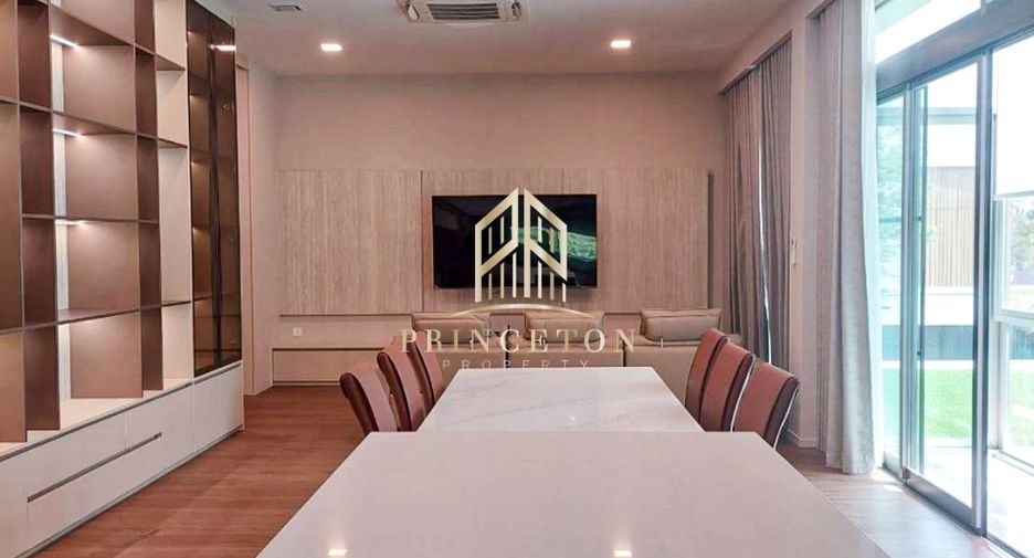 For rent 4 bedrooms house in Saphan Sung, Bangkok