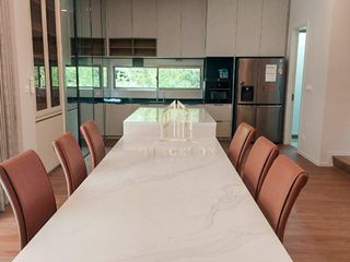 For rent 4 bedrooms house in Saphan Sung, Bangkok