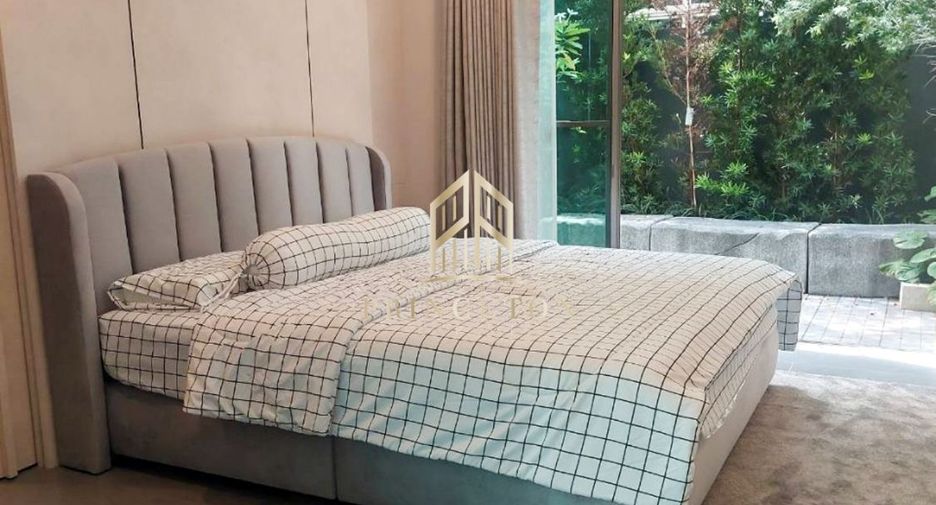 For rent 4 bedrooms house in Saphan Sung, Bangkok