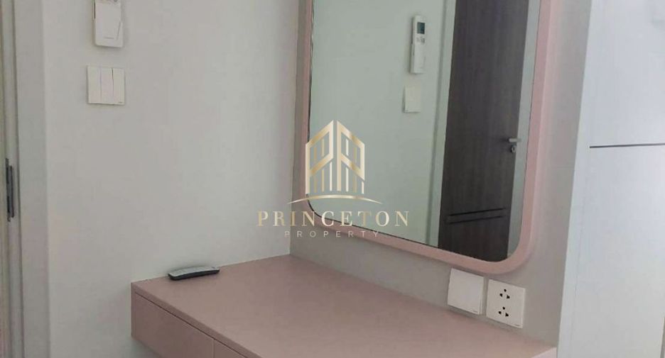 For rent 4 bedrooms house in Saphan Sung, Bangkok