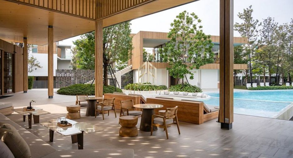 For rent 4 bedrooms house in Saphan Sung, Bangkok