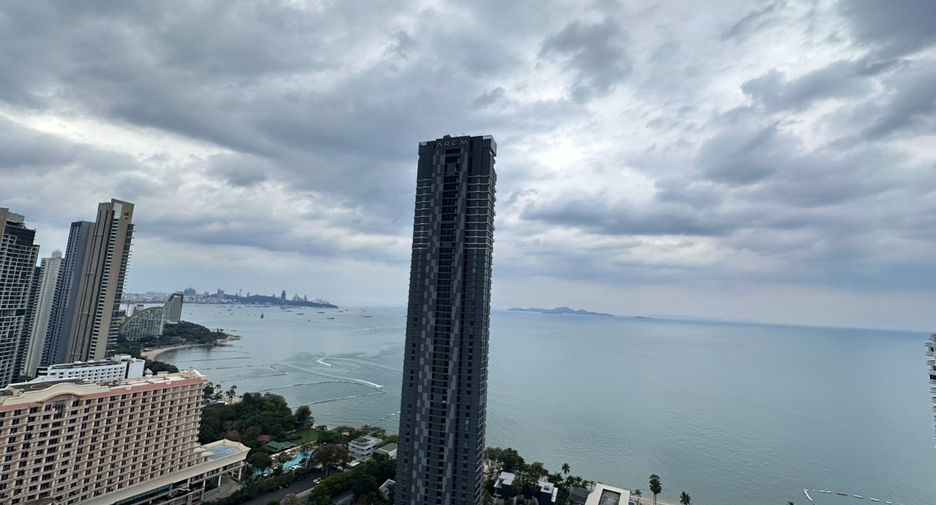 For sale 2 bedrooms condo in North Pattaya, Pattaya