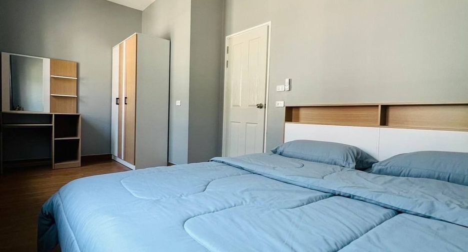 For rent 2 bedrooms townhouse in Mueang Chiang Mai, Chiang Mai