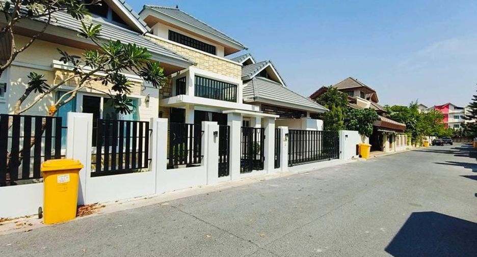 Casa en venta de 3 habitaciones en Bang Lamung, Chonburi