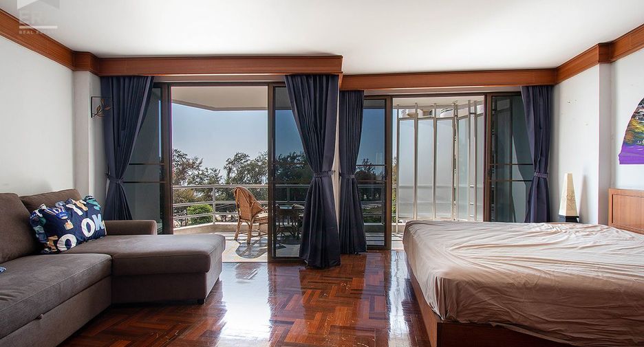 For sale 1 bed condo in Mueang Rayong, Rayong