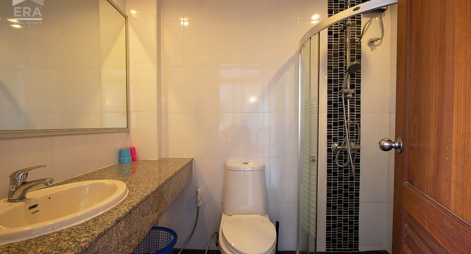 For sale 1 bed condo in Mueang Rayong, Rayong