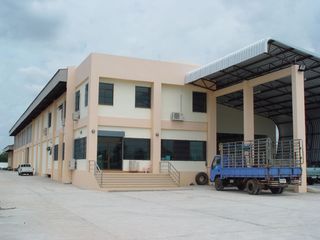For sale warehouse in Ban Phaeo, Samut Sakhon